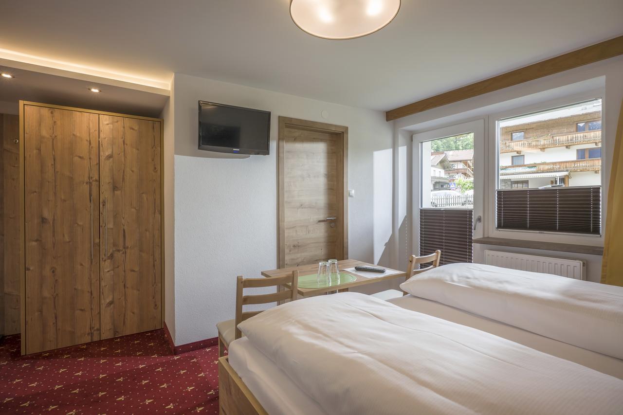 Garni Nill Hotell Schwendau Eksteriør bilde