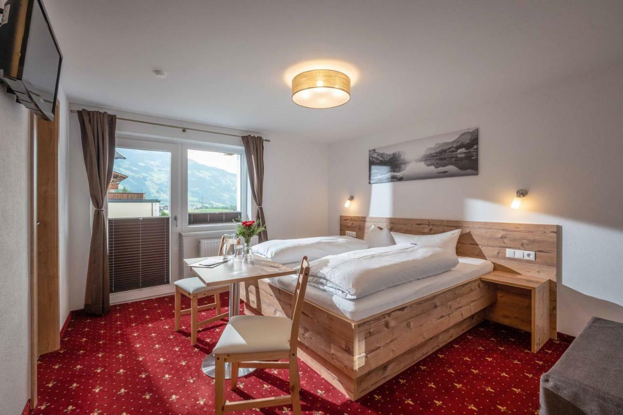 Garni Nill Hotell Schwendau Eksteriør bilde
